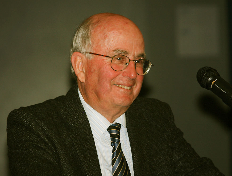 Sir David Carruthers