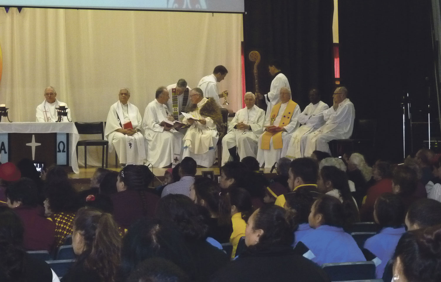 To tātou Hui Aranga 2014: Māori gathering for Easter Archdiocese of Wellington
