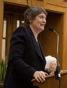 Helen Clark says NZ can provide model of religious diversity Archdiocese of Wellington