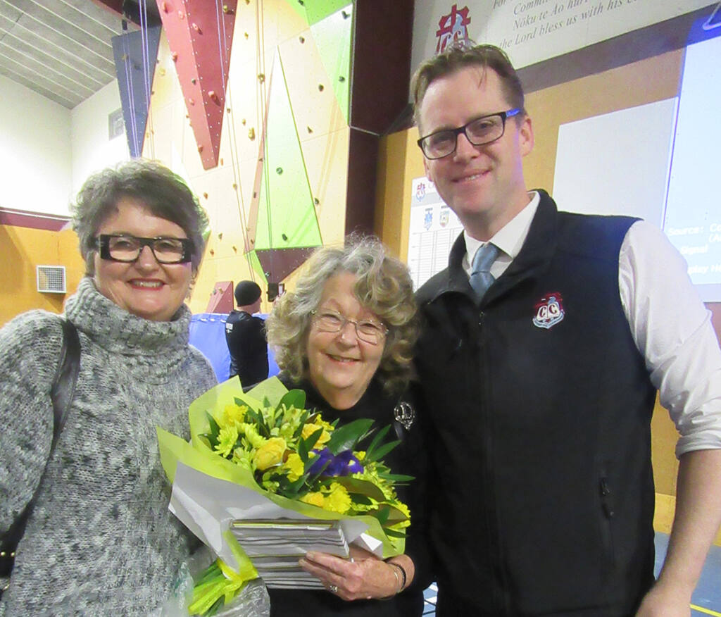 Treasured teacher wraps up six decades in the classroom Archdiocese of Wellington Treasured teacher wraps up six decades in the classroom Archdiocese of Wellington