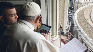 Pope Francis registers for the next World Youth Day in Lisbon Archdiocese of Wellington